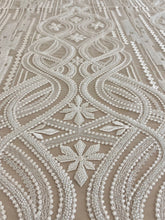 Dantela Ivory cu Model Geometric, cu Perle si Paiete